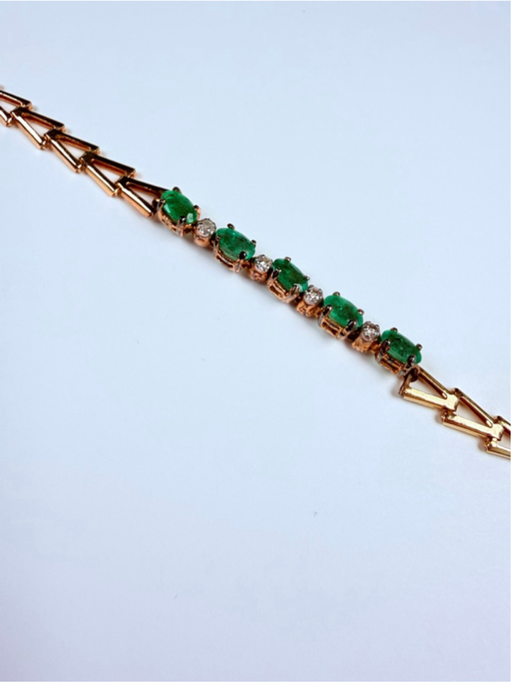 14K Solid Yellow Gold Emerald & Diamond VTG Chevron Arrow Link Tennis Bracelet - Picture 9 of 12